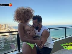 Terrassenfick mithilfe Lockenkopf